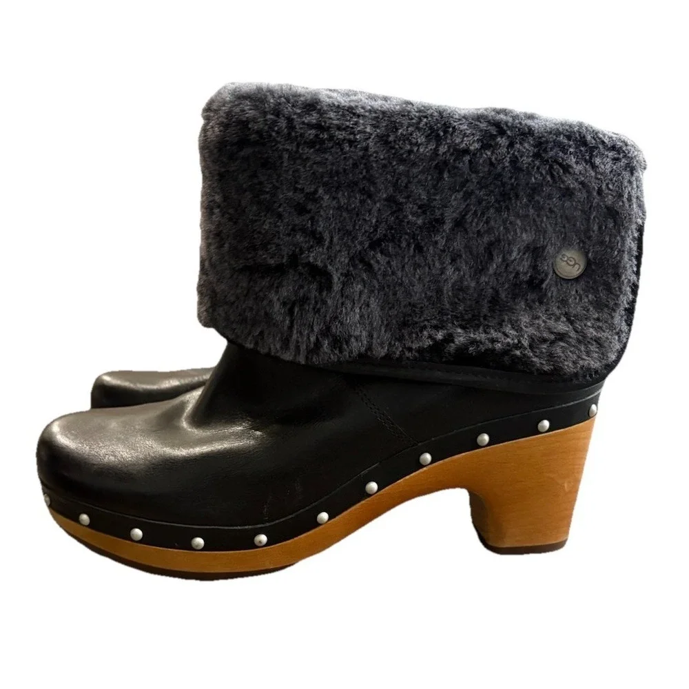 Ugg Australia Lynnea Black Leather Shearling Lined‎ Fold Over Boots Women's 7
